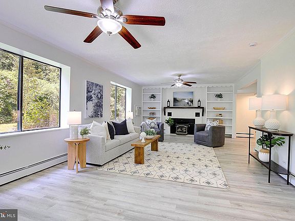 5th image of 1604 Meeting House Ln