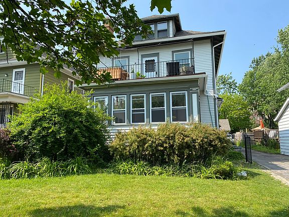 2nd image of 431 Huntington Ave