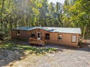 1019 Katy Ln, Bethpage, TN 37022