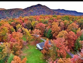 2nd image of 3863 Fox Hollow Rd