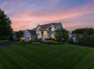 7431 Ridgehill Rd, Excelsior, MN 55331