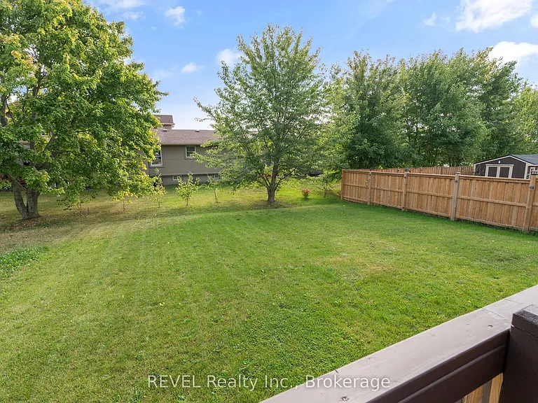 26 Crow St — Photo 28