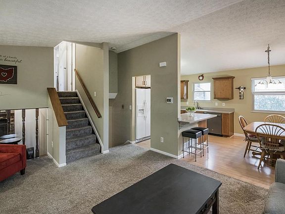 4th image of 652 Forestwood Dr