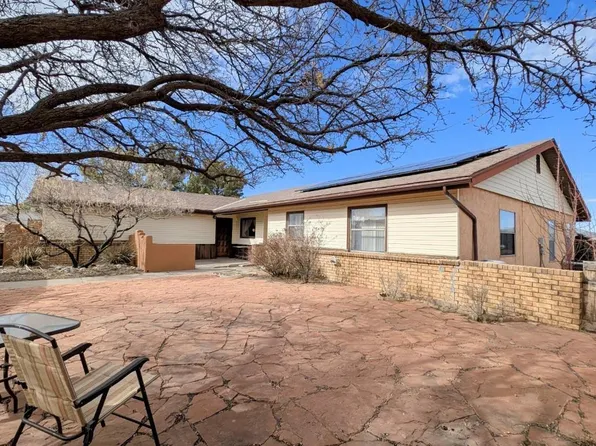 709 Broken Bow St, Silver City, NM 88061