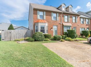 1208 Killington Sq, Chesapeake, VA 23320