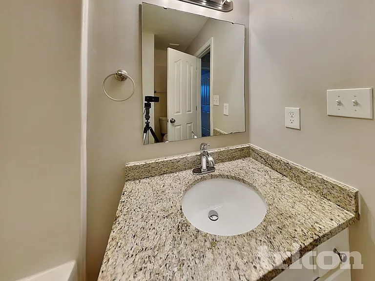 7310 Ravanna Dr — Photo 13