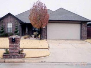 1420 N Eagle Dr, Oklahoma City, OK 73160