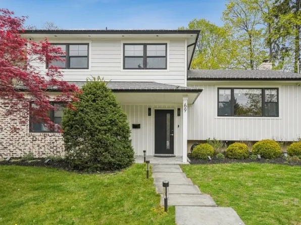 69 Milton St, Millburn Twp., NJ 07041