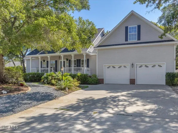 102 SW 22nd Street, Oak Island, NC 28465