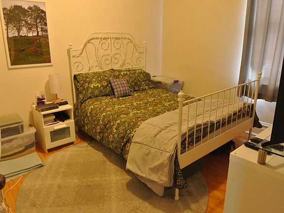 4th image of 3805 N Lakewood Ave #2