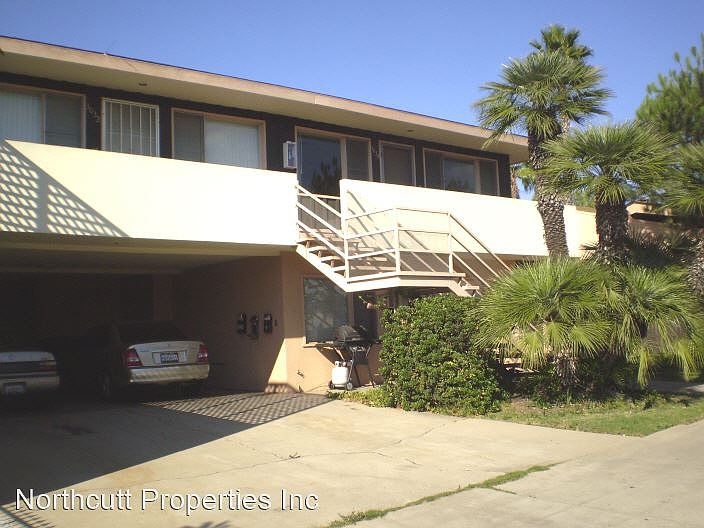 1st image of 3032 Meade Ave