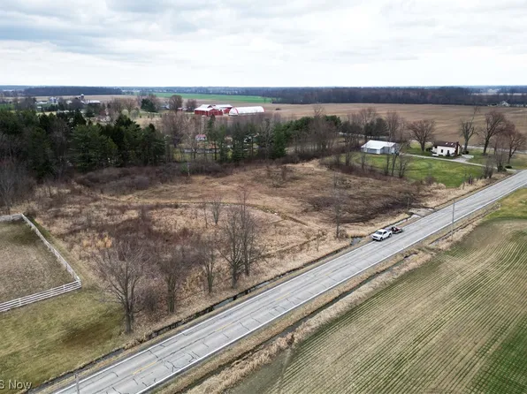 49774 State Route 303, Wellington, OH 44090