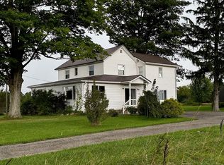 11860 Harmonsburg Rd, Conneaut Lake, PA 16316