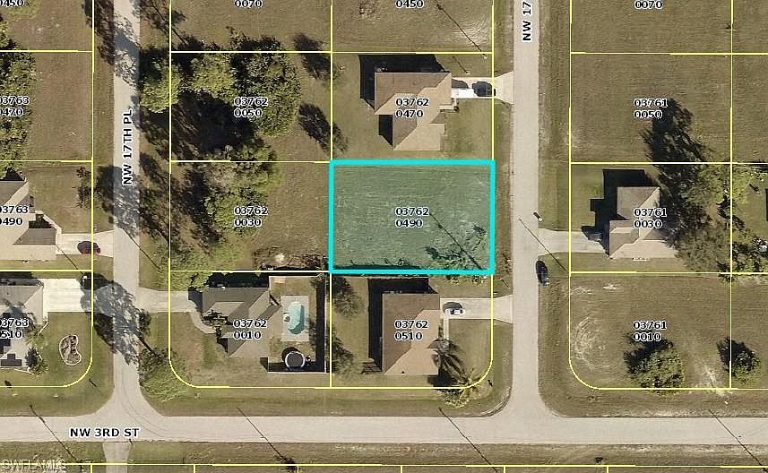 1st image of 306 NW 17th Ave