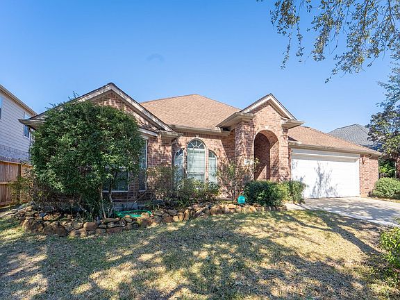 3rd image of 2910 Sandleigh Dr