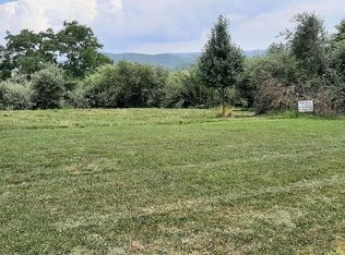 32 Honey Locust Rd, Union, WV 24983