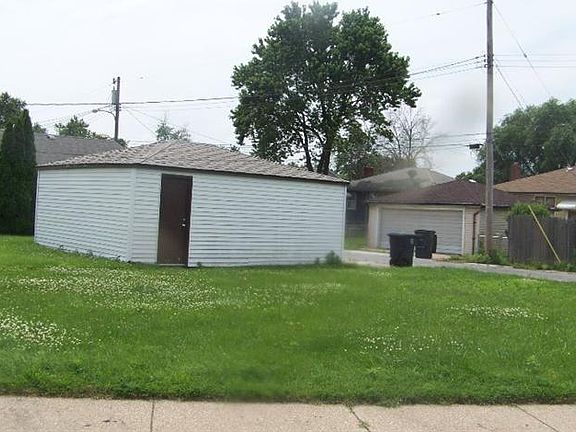 3rd image of 5524 Baring Ave
