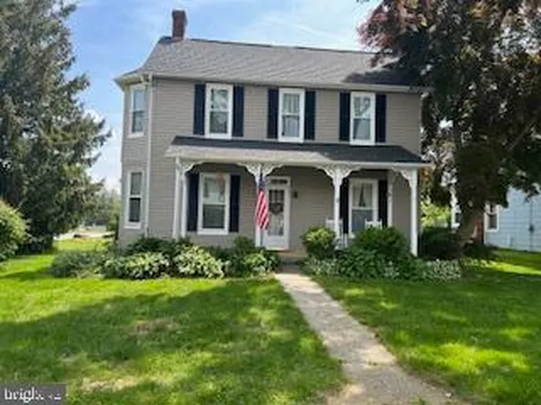 8 Broadway, Stewartstown, PA 17363