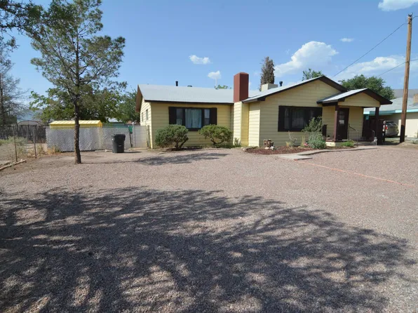 607 16th St, Alamogordo, NM 88310