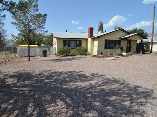 607 16th St, Alamogordo, NM 88310