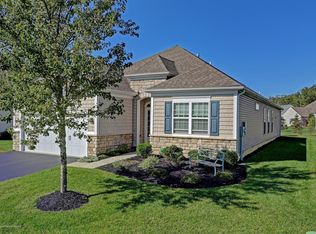 6 W Rossini Ct, Farmingdale, NJ 07727