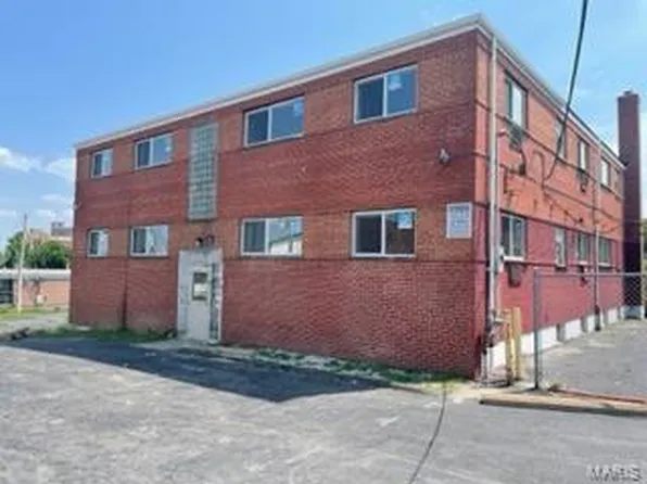 4166 Meramec St, Saint Louis, MO 63116