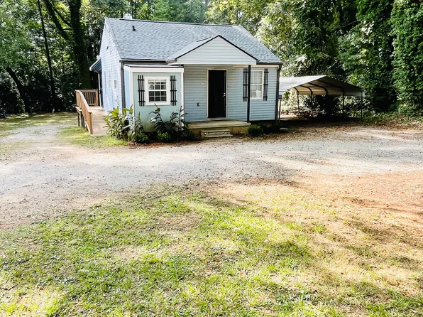 807 S 9th St, Griffin, GA 30224