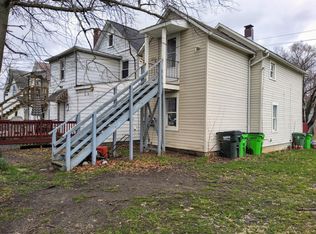 558 W Hopocan Ave #2, Barberton, OH 44203