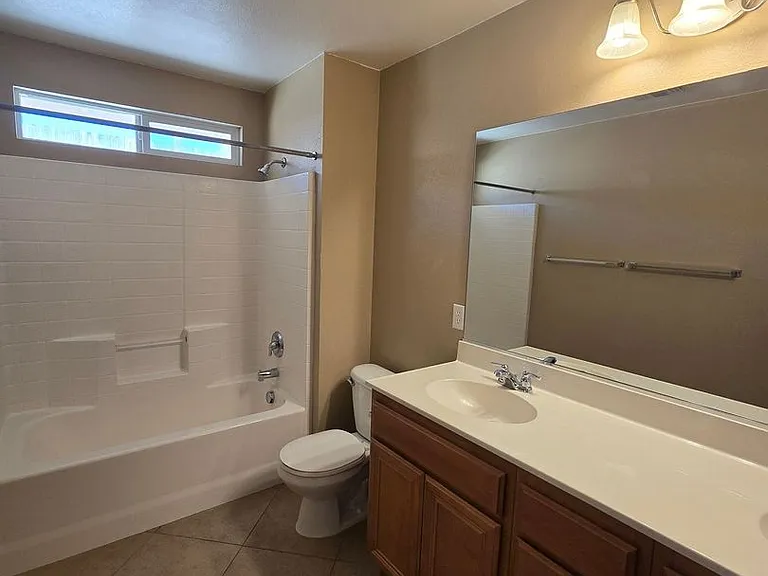 5254 Verenda Ave — Photo 12