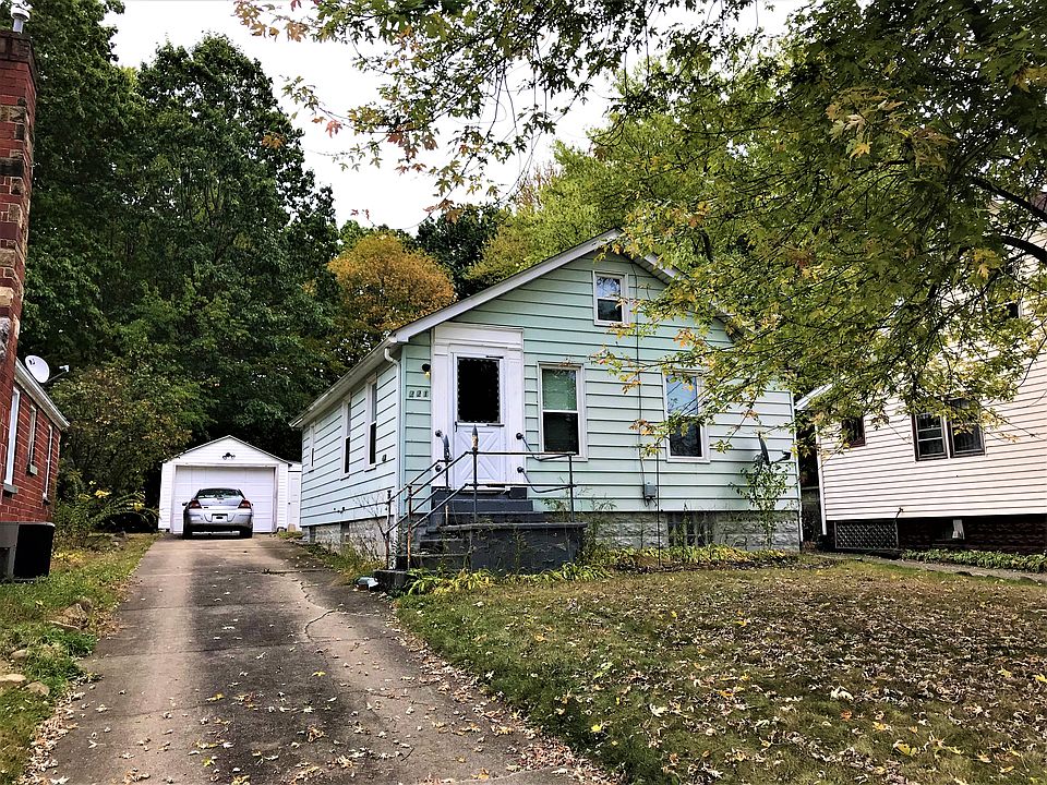 1st image of 221 S Osborn Ave
