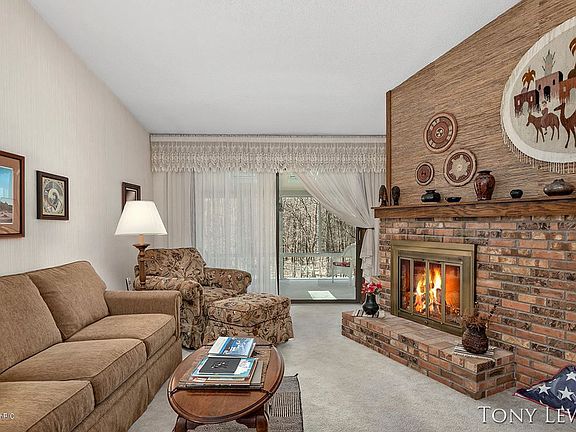 3rd image of 2213 Edington Dr SE #120