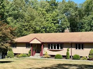 60 Normandy Rd, Trumbull, CT 06611