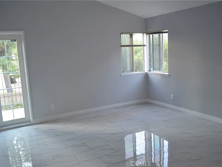 7480 Addison Rd — Photo 27