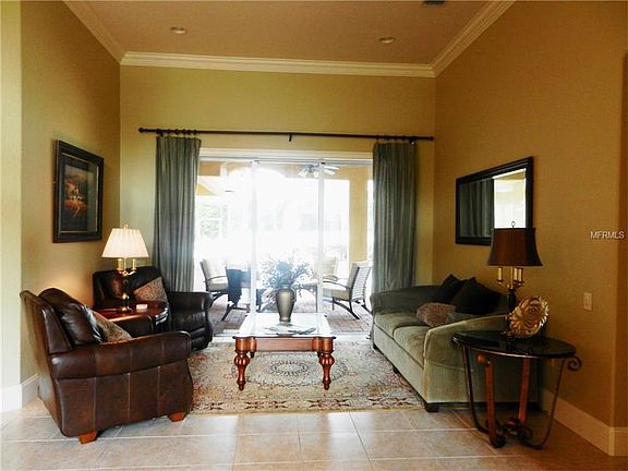 5th image of 138 Shannon Oaks Dr