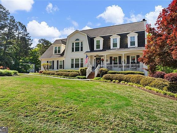 3rd image of 1049 Fairwood Run NW
