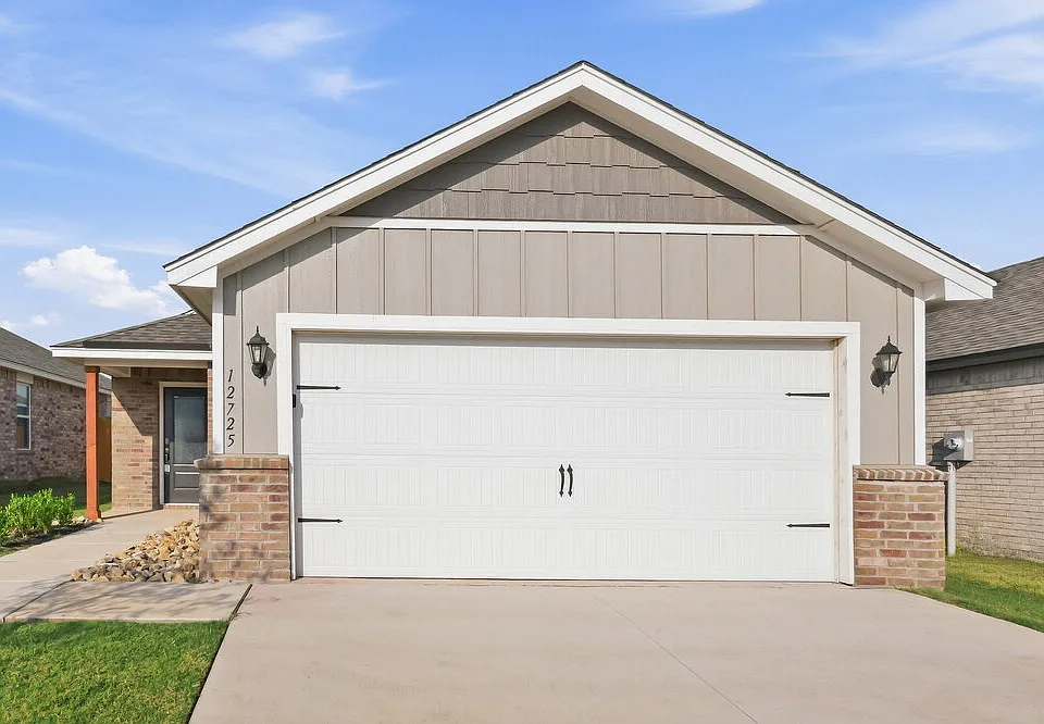 12725 Carrara Ln