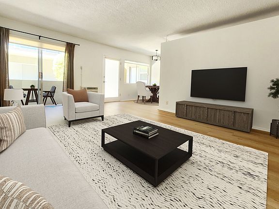 3rd image of 1873 Veteran Ave APT 7