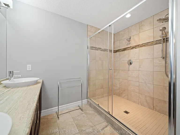 3 Dausett Dr — Photo 30