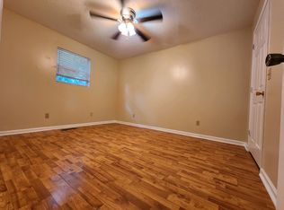 1616B Chris Dr, Murray, KY 42071