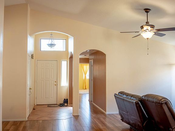 2nd image of 17644 W Columbine Dr