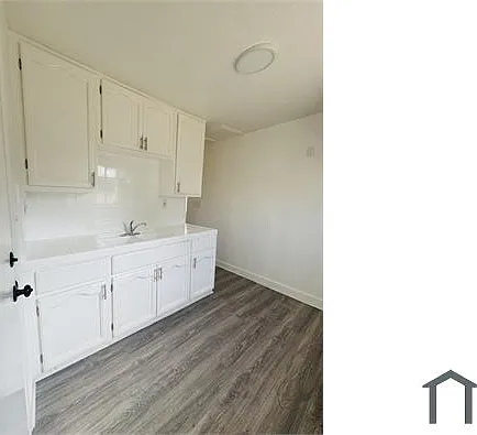 2 bed, 570 sqft, $2,400 — Photo 1