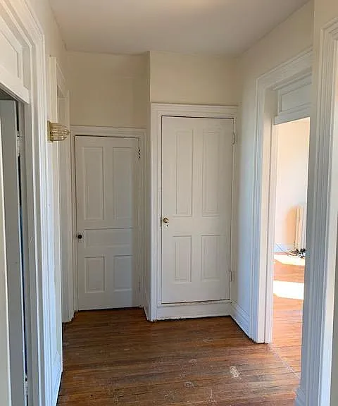 12 Pleasant St — Photo 5