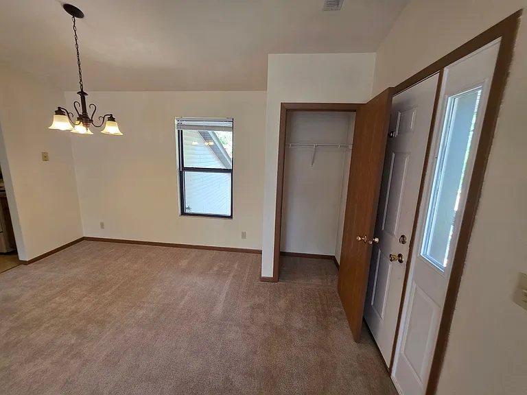 6297 Garrett Ln — Photo 14