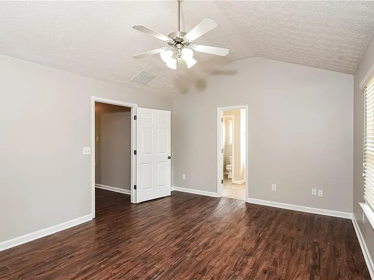 4049 Hill Station Ct — Photo 6