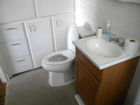 main floor full bath