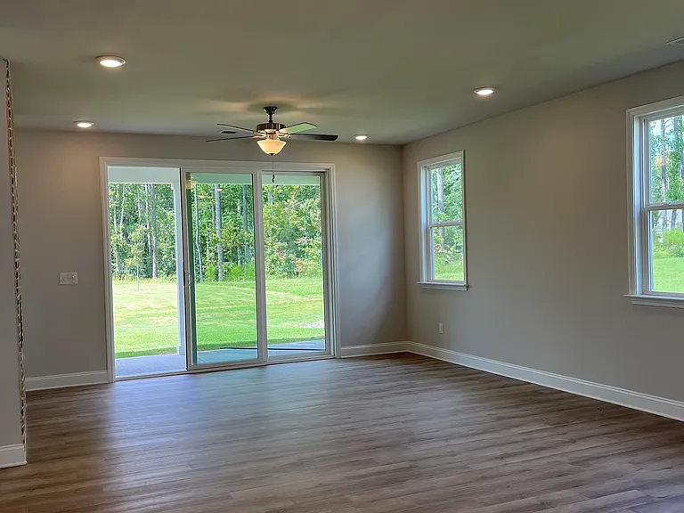 414 Kinross Ln — Photo 42