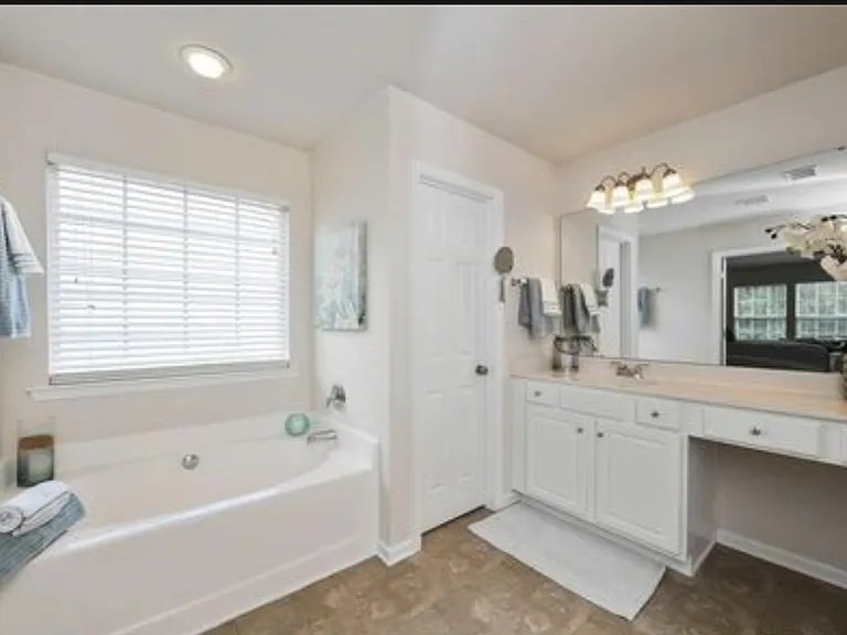 1819 Arbor Vista Dr — Photo 11