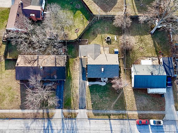 4th image of 305 Danhurst Rd