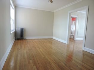 4008 N Bernard St APT 3, Chicago, IL 60618