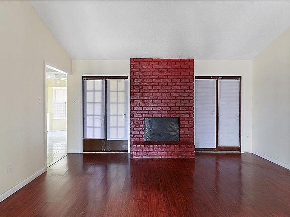 5th image of 6731 Coventry St